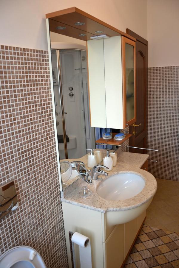 B&B La Regina Di ริมินี ภายนอก รูปภาพ