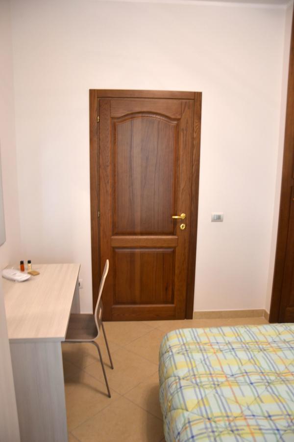 B&B La Regina Di ริมินี ภายนอก รูปภาพ