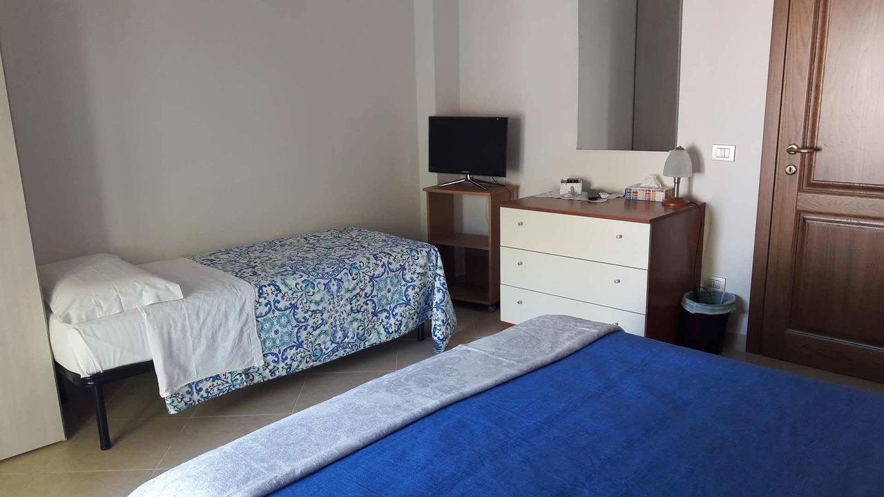 B&B La Regina Di ริมินี ภายนอก รูปภาพ