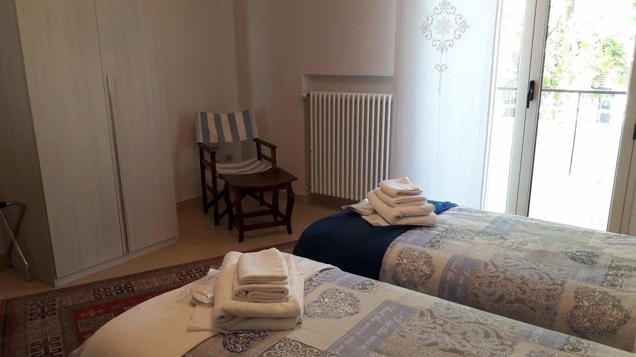 B&B La Regina Di ริมินี ภายนอก รูปภาพ